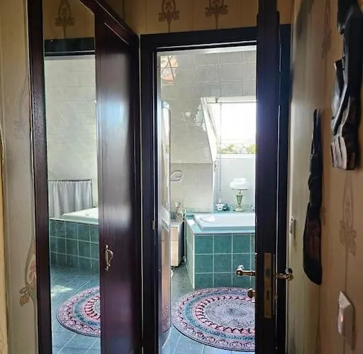 Comfort Of With Charming View Apartmán